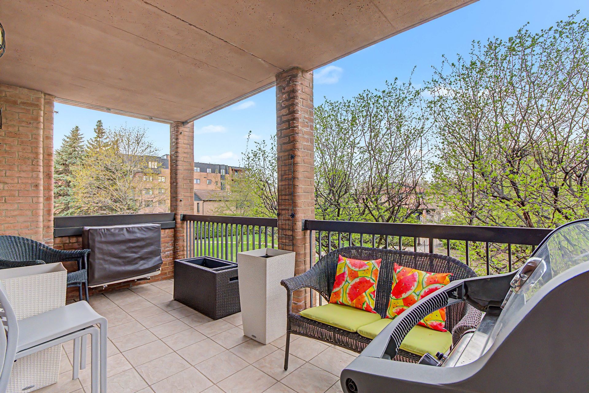 









1645


Rue Gauthier

, 24,
Saint-Bruno-de-Montarville,




QC
J3V5Y4


