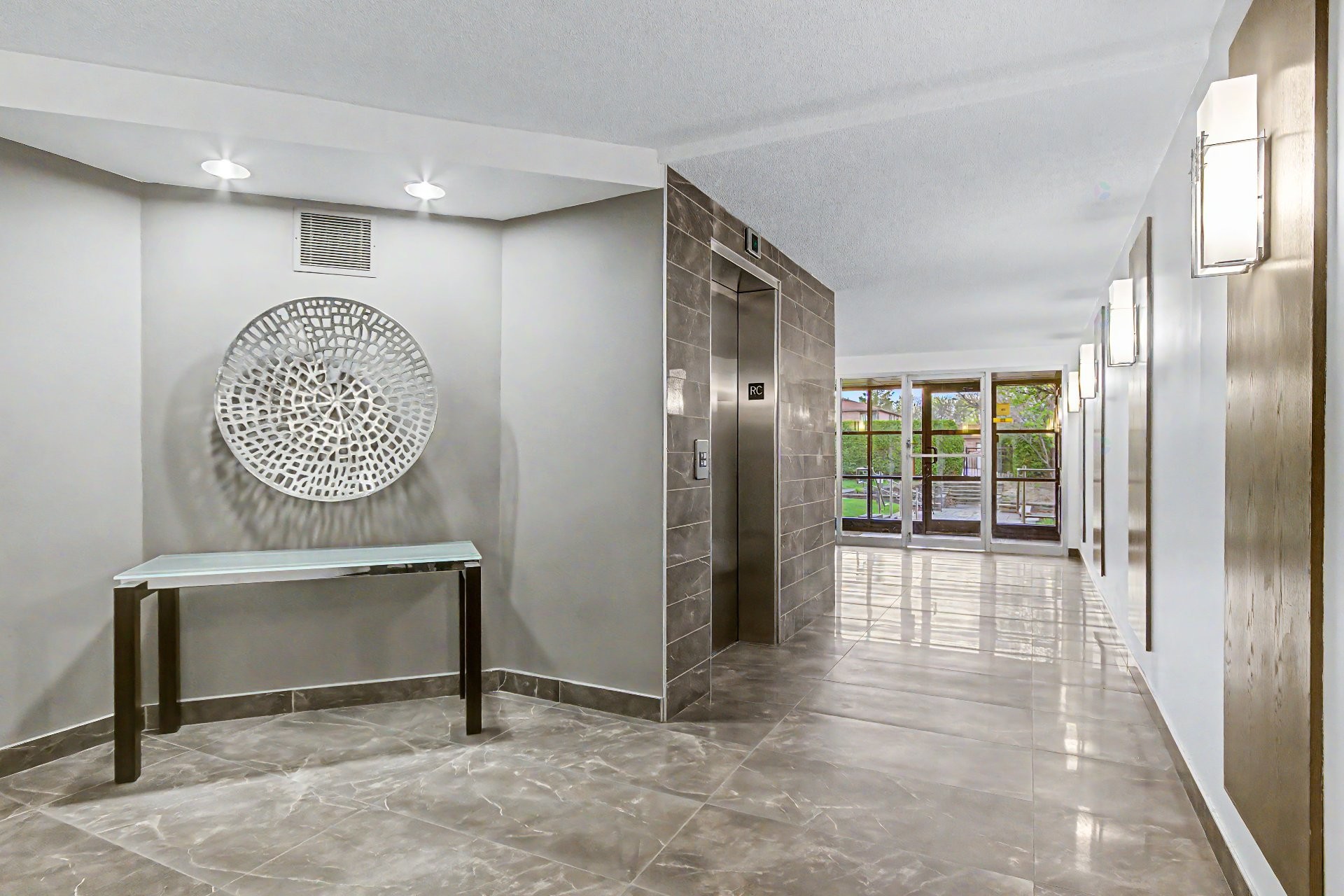 









1645


Rue Gauthier

, 24,
Saint-Bruno-de-Montarville,




QC
J3V5Y4

