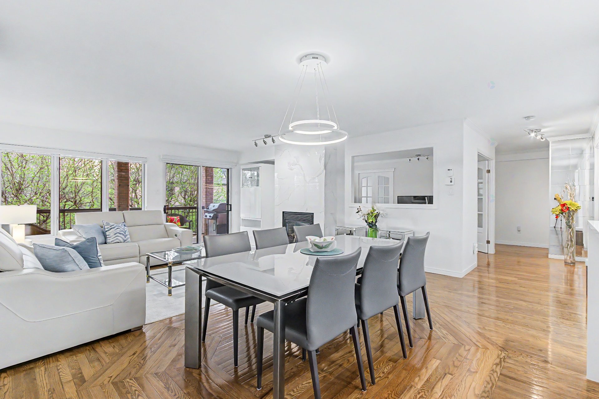 









1645


Rue Gauthier

, 24,
Saint-Bruno-de-Montarville,




QC
J3V5Y4

