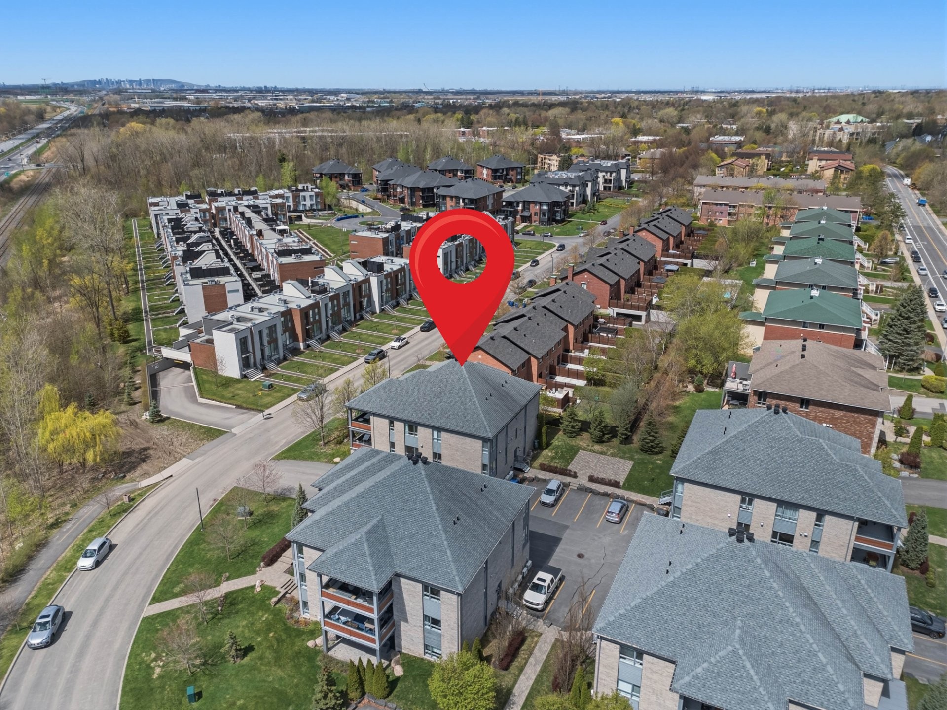 









1360


Rue des Tilleuls

, 202,
Saint-Bruno-de-Montarville,




QC
J3V0B6

