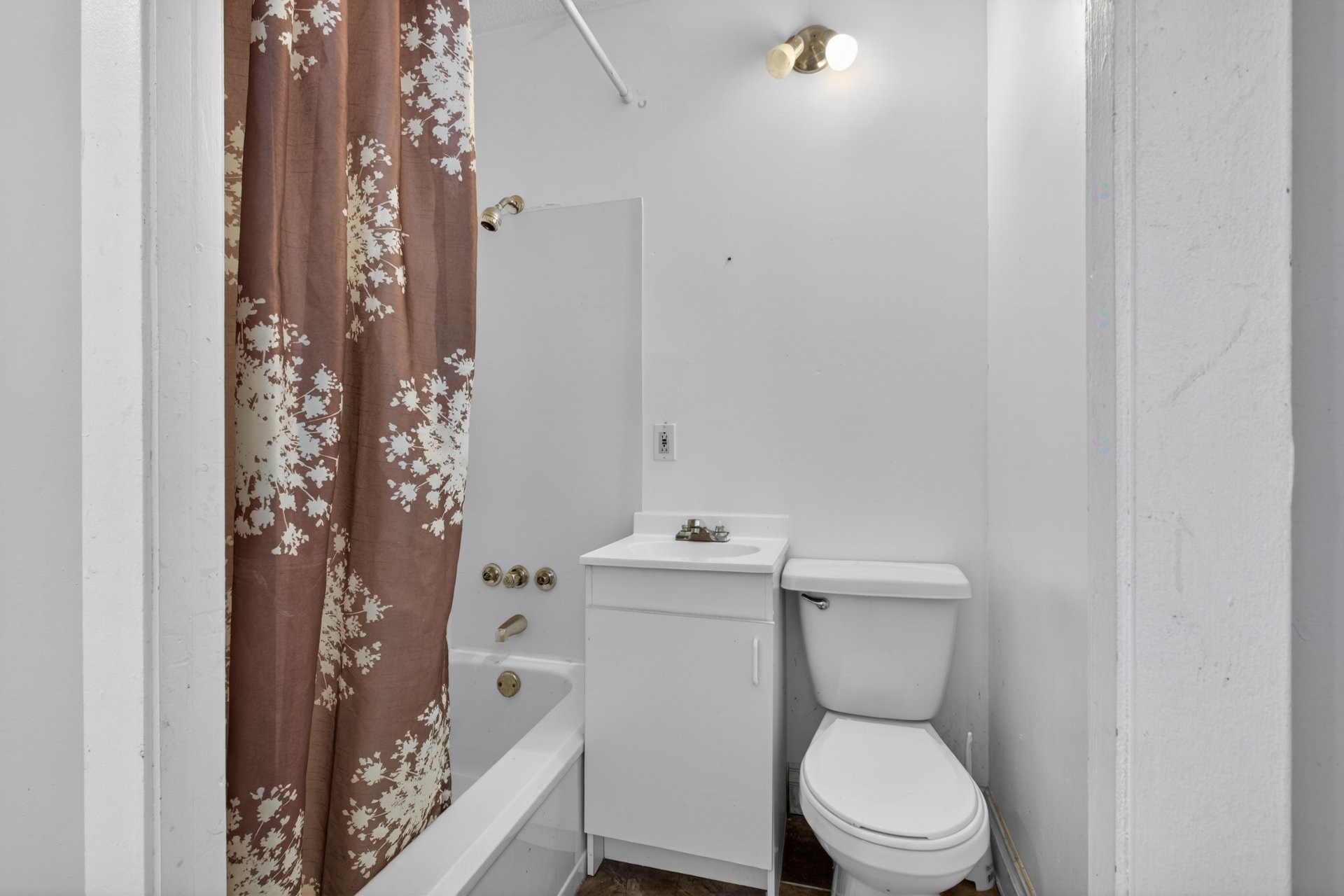 









1108


Rue Larocque

,
Sherbrooke (Les Nations),




QC
J1H4R9


