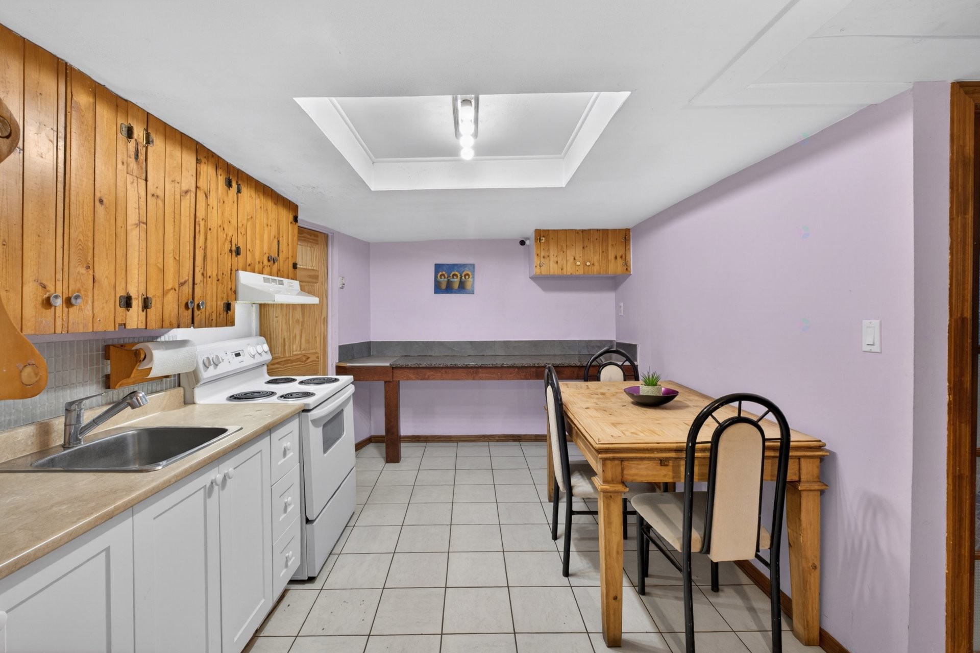 









1108


Rue Larocque

,
Sherbrooke (Les Nations),




QC
J1H4R9

