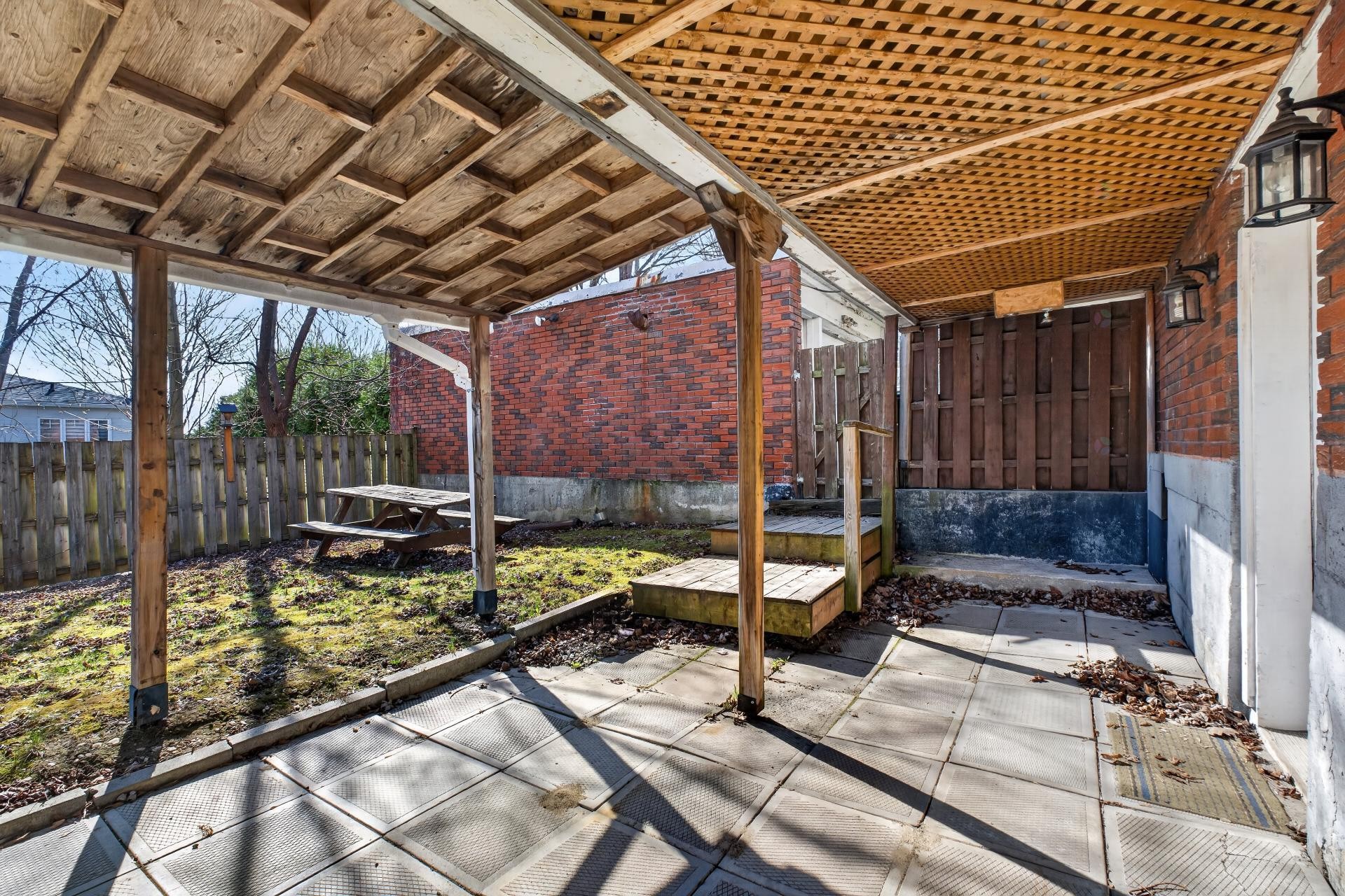 









1108


Rue Larocque

,
Sherbrooke (Les Nations),




QC
J1H4R9

