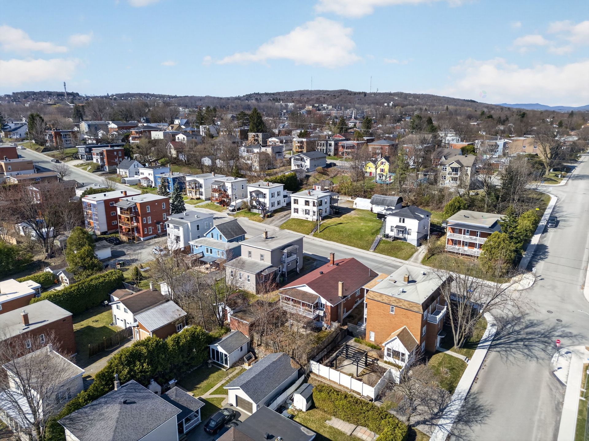 









1108


Rue Larocque

,
Sherbrooke (Les Nations),




QC
J1H4R9

