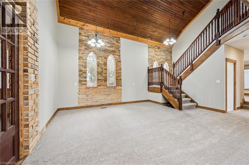 












8946 WELLINGTON RD 16

,
Damascus,




Ontario
N0G2E0


