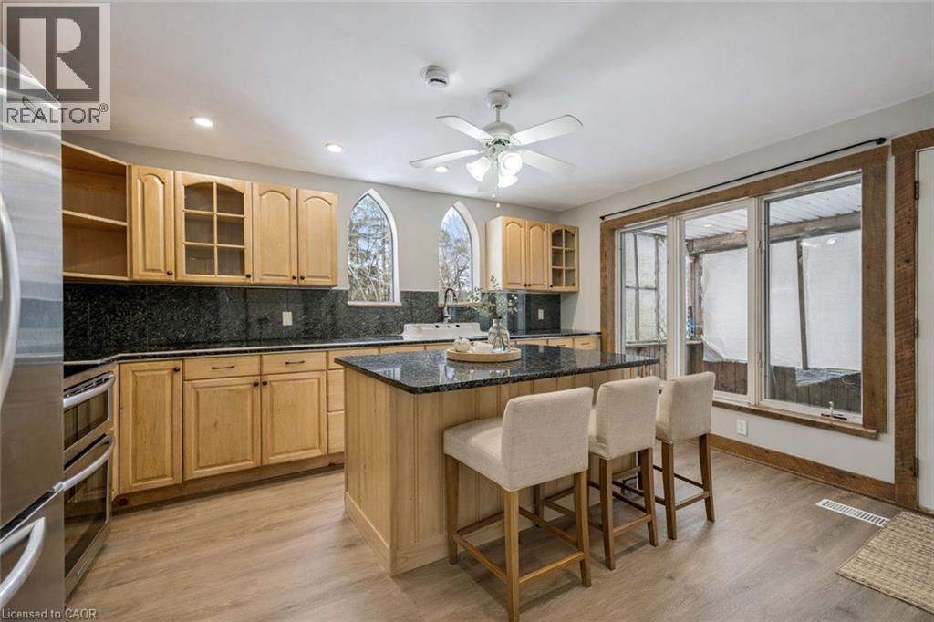 












8946 WELLINGTON RD 16

,
Damascus,




Ontario
N0G2E0

