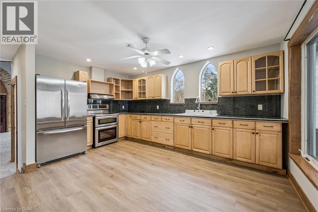 












8946 WELLINGTON RD 16

,
Damascus,




Ontario
N0G2E0

