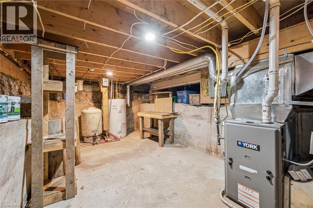 












8946 WELLINGTON RD 16

,
Damascus,




Ontario
N0G2E0

