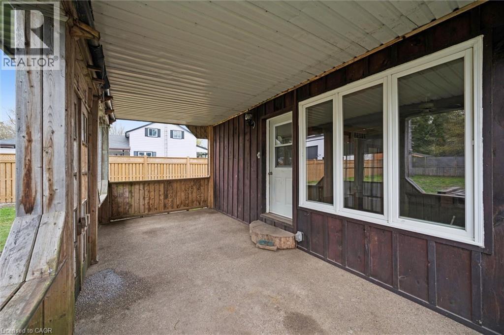 












8946 WELLINGTON RD 16

,
Damascus,




Ontario
N0G2E0

