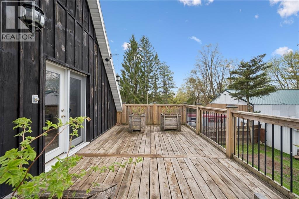 












8946 WELLINGTON RD 16

,
Damascus,




Ontario
N0G2E0

