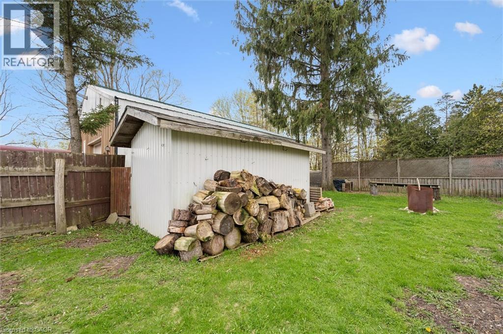 












8946 WELLINGTON RD 16

,
Damascus,




Ontario
N0G2E0

