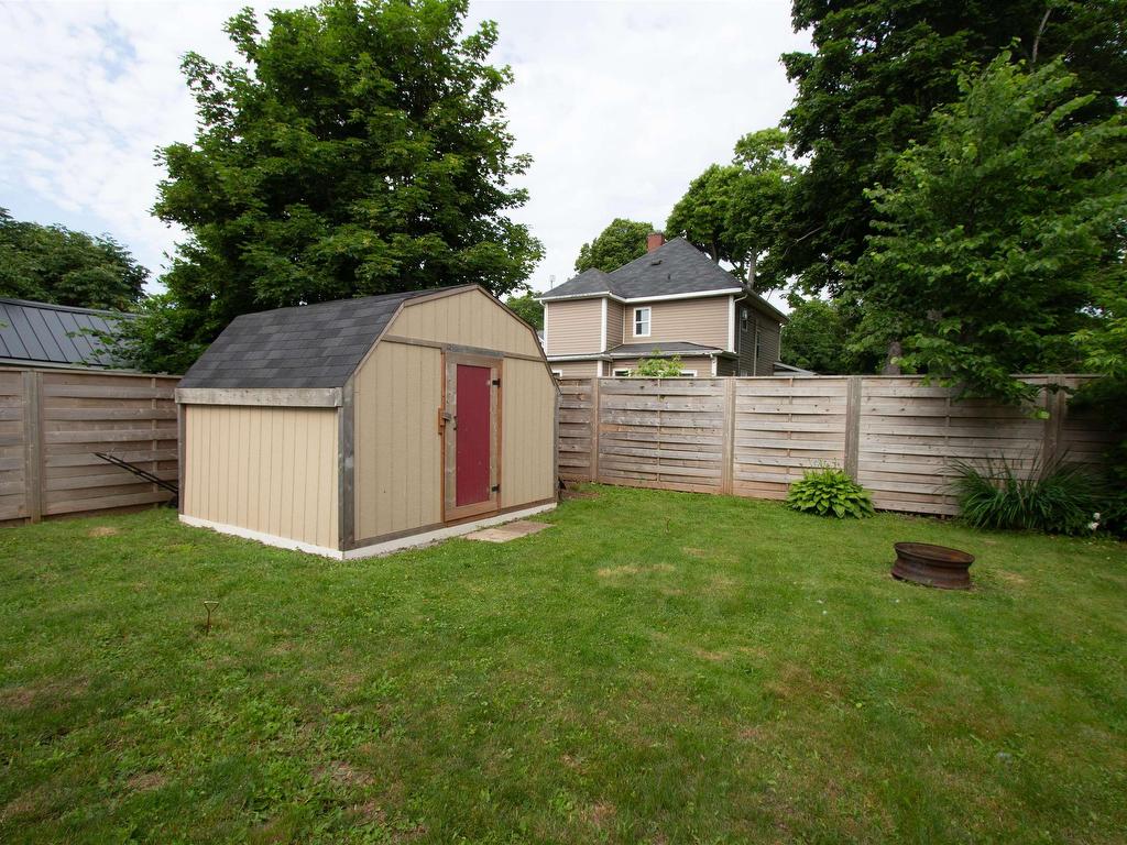 












62 RUSSELL

,
Summerside,




PE
C1N 2T6

