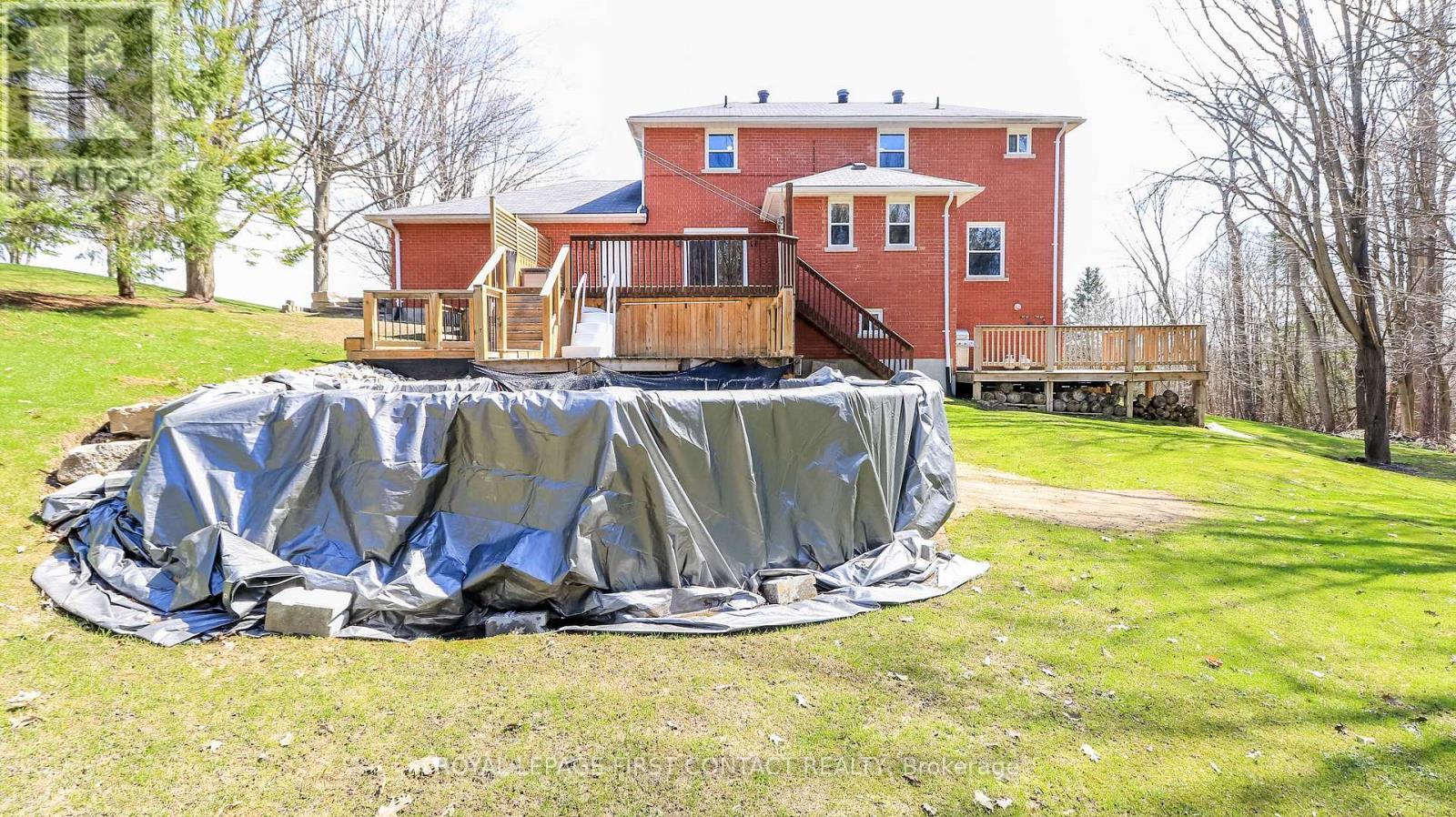 












602 SCARLETT LINE

,
Springwater,




Ontario
L0L1V0

