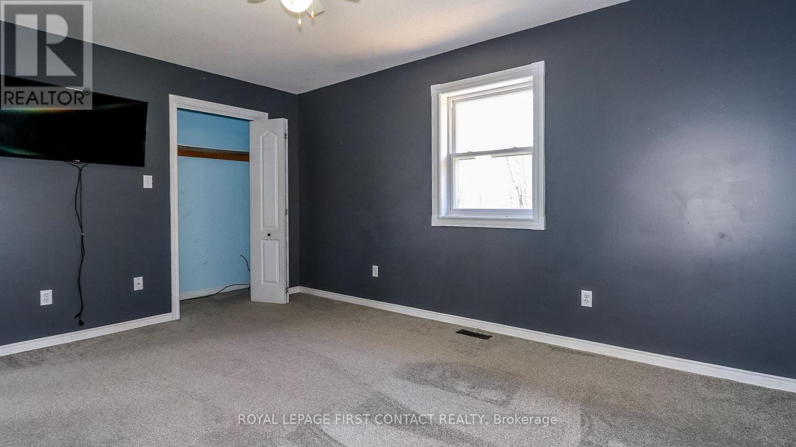 












602 SCARLETT LINE

,
Springwater,




Ontario
L0L1V0

