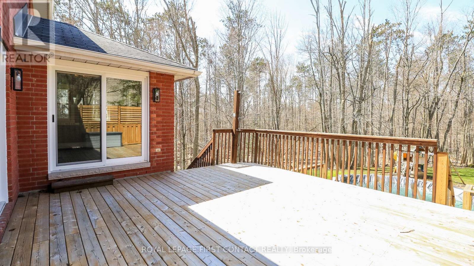 












602 SCARLETT LINE

,
Springwater,




Ontario
L0L1V0

