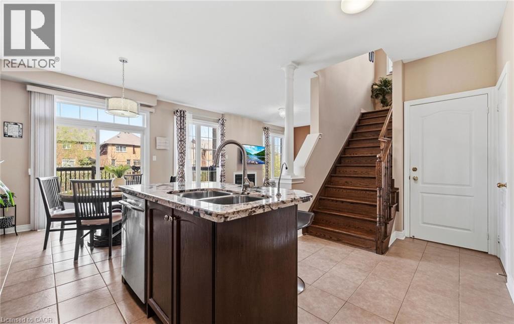 












476 NAIRN Circle

,
Milton,




Ontario
L9T8A7

