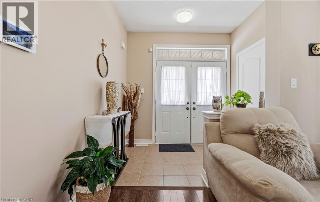 












476 NAIRN Circle

,
Milton,




Ontario
L9T8A7

