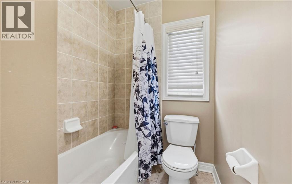 












476 NAIRN Circle

,
Milton,




Ontario
L9T8A7

