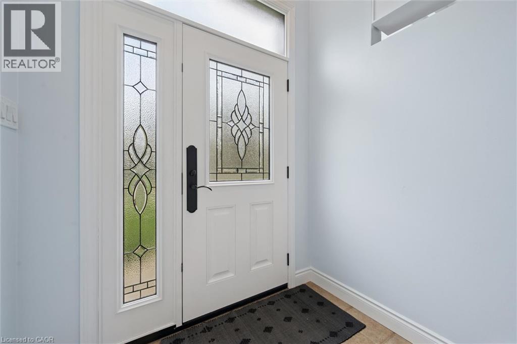 












176 WOODVILLE Place

,
Waterloo,




Ontario
N2L4W9

