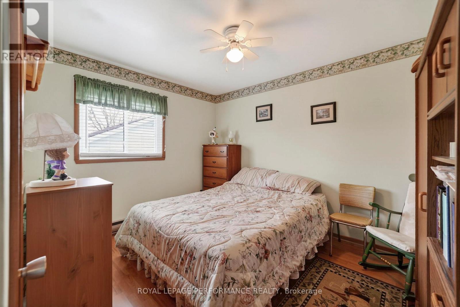 












3205 DUVAL AVENUE

,
Cornwall,




Ontario
K6K1C3

