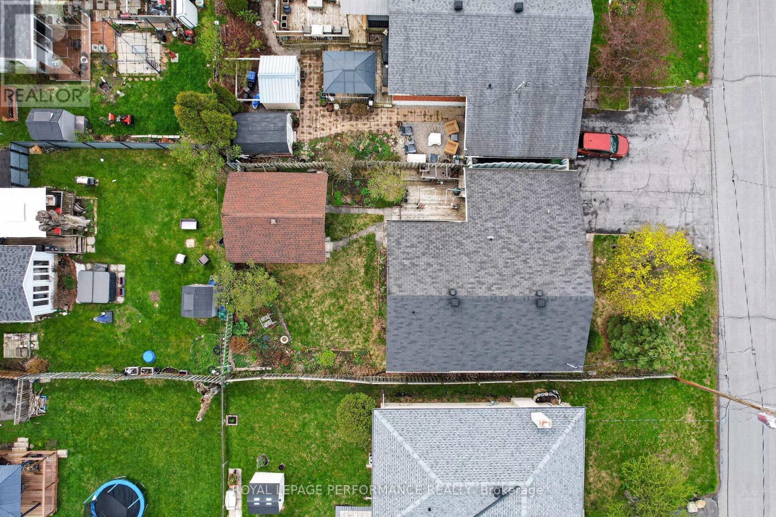












3205 DUVAL AVENUE

,
Cornwall,




Ontario
K6K1C3

