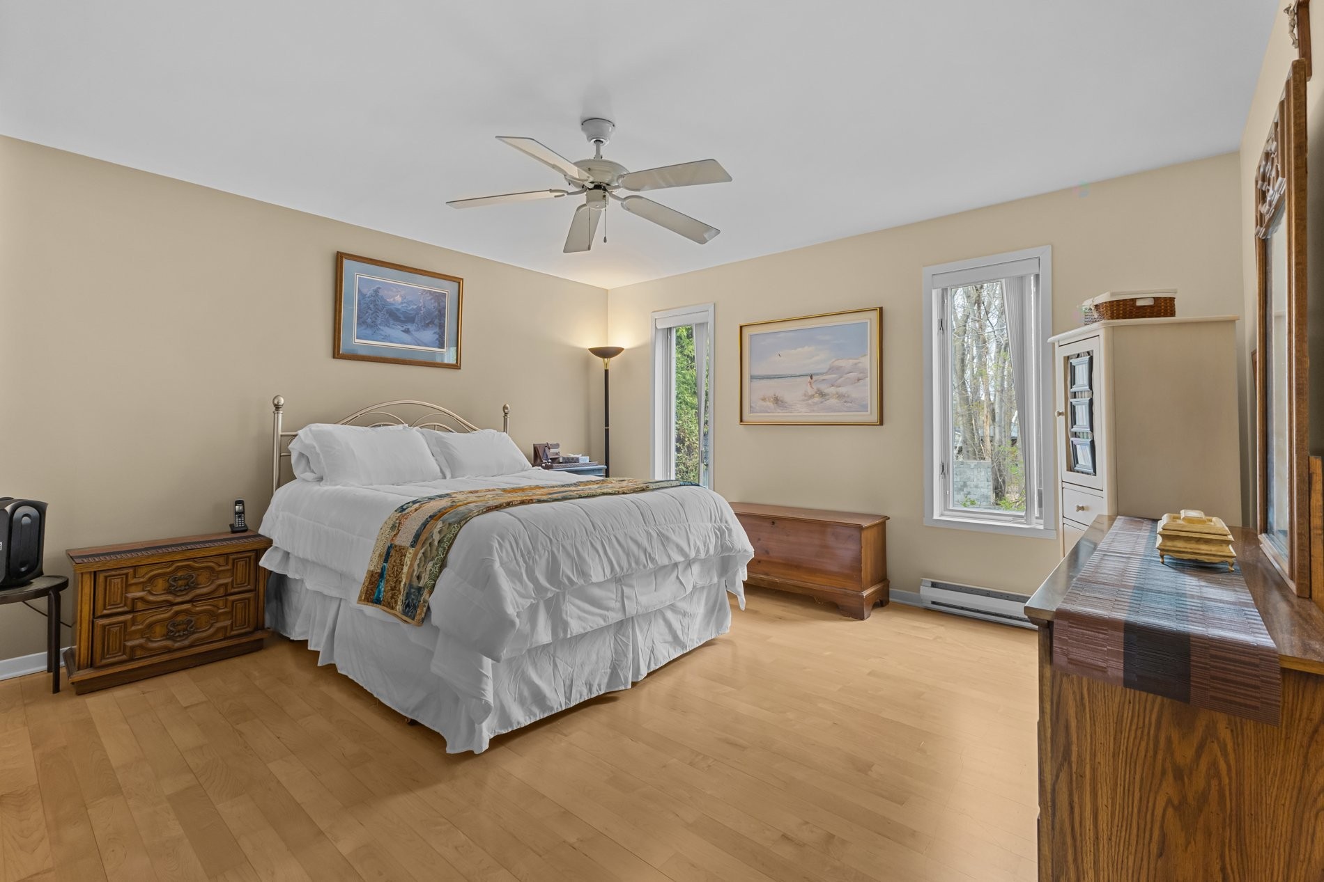 









1181


37e Avenue

,
Laval (Fabreville),




QC
H7R4W3

