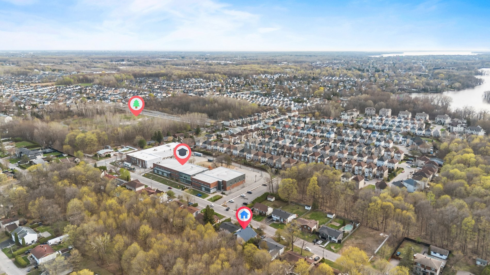 









1181


37e Avenue

,
Laval (Fabreville),




QC
H7R4W3

