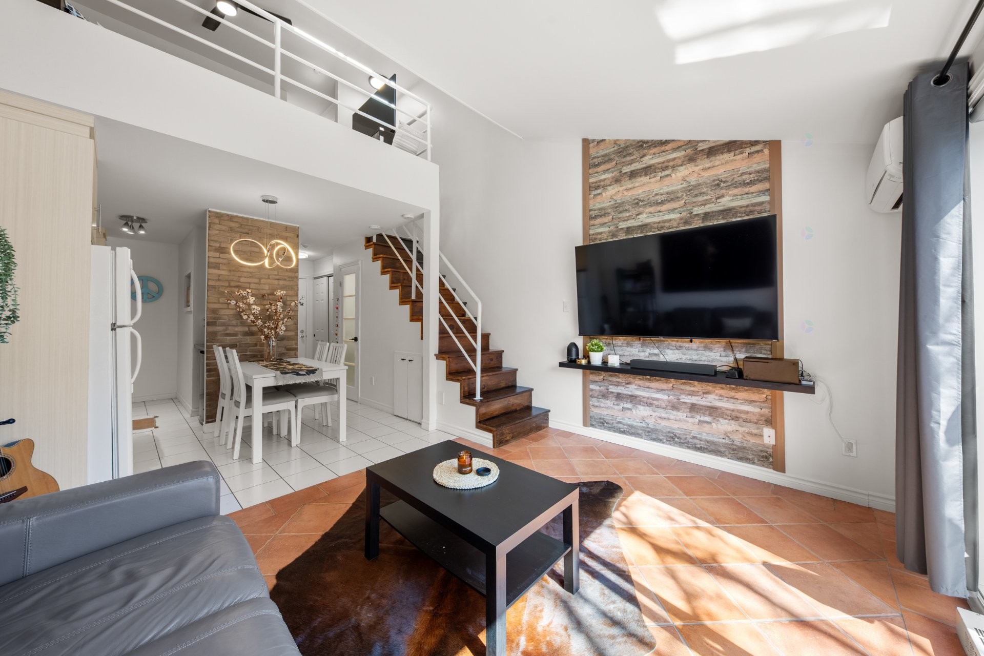 









45


Rue De Courcelle

, 118,
Repentigny (Repentigny),




QC
J5Y3X5

