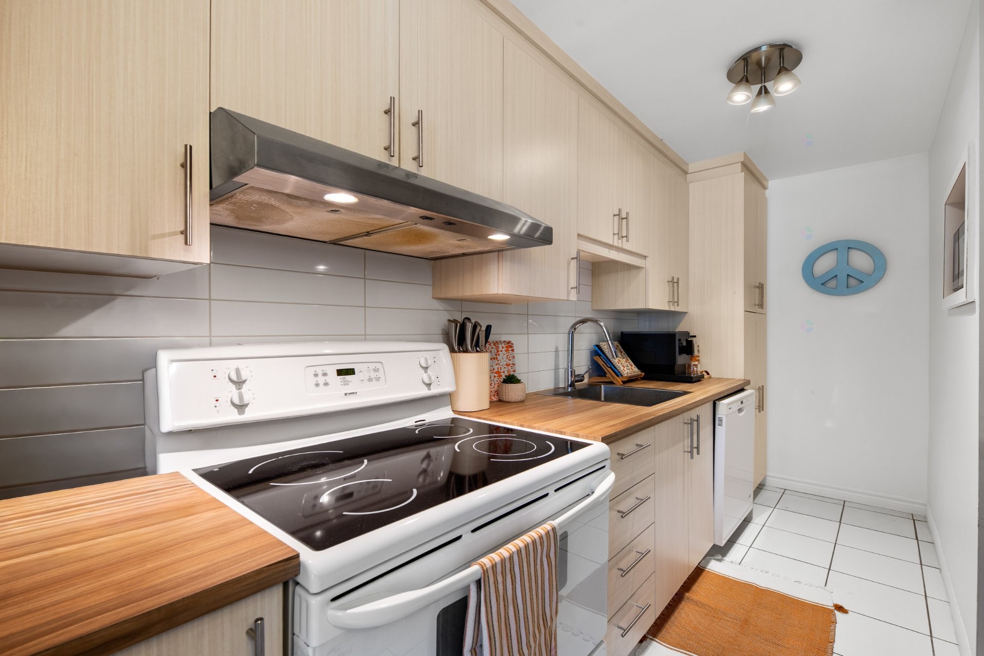 









45


Rue De Courcelle

, 118,
Repentigny (Repentigny),




QC
J5Y3X5

