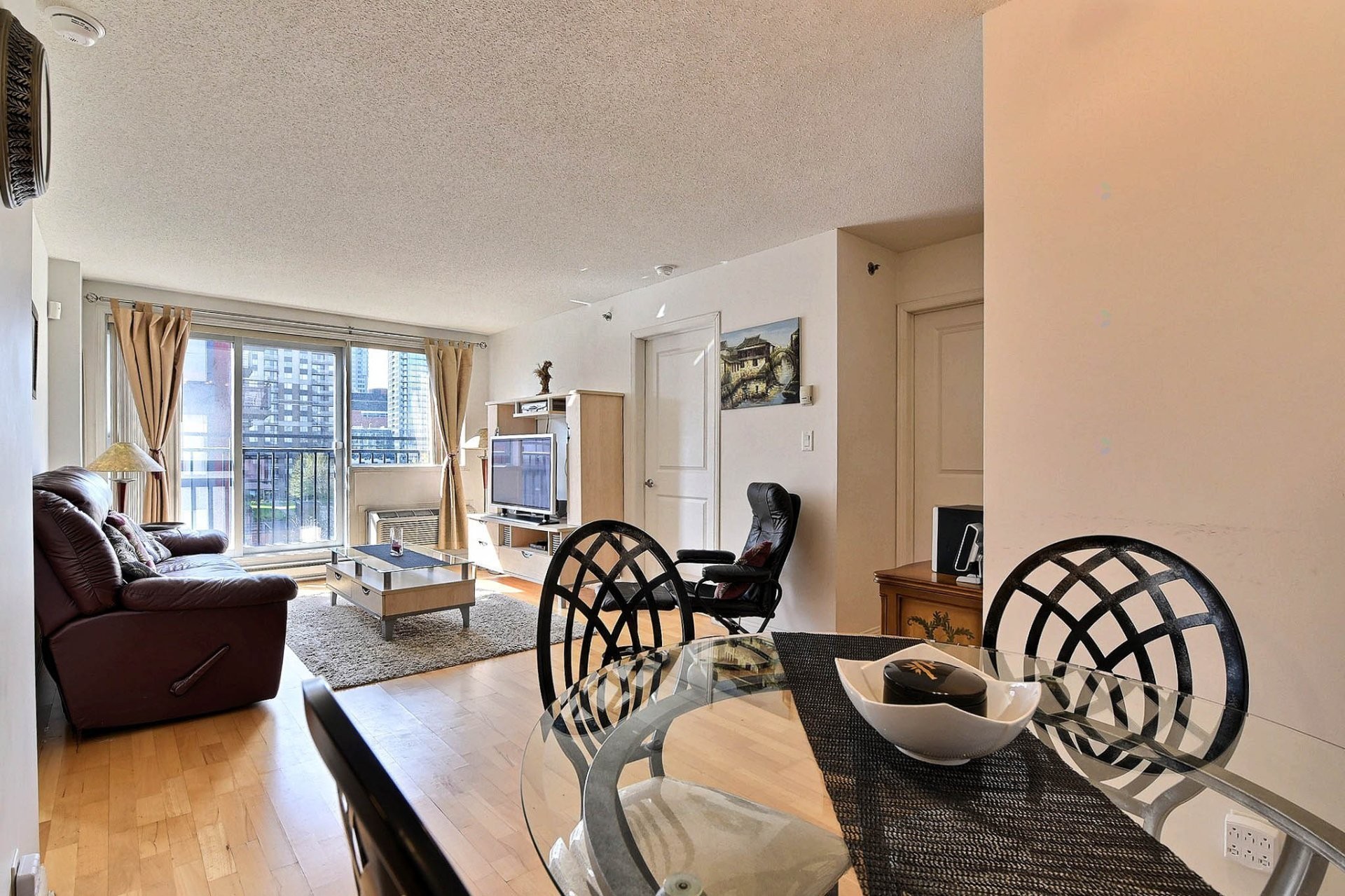 









1225


Rue Notre-Dame O.

, 624,
Montréal (Ville-Marie),




QC
H3C6S3

