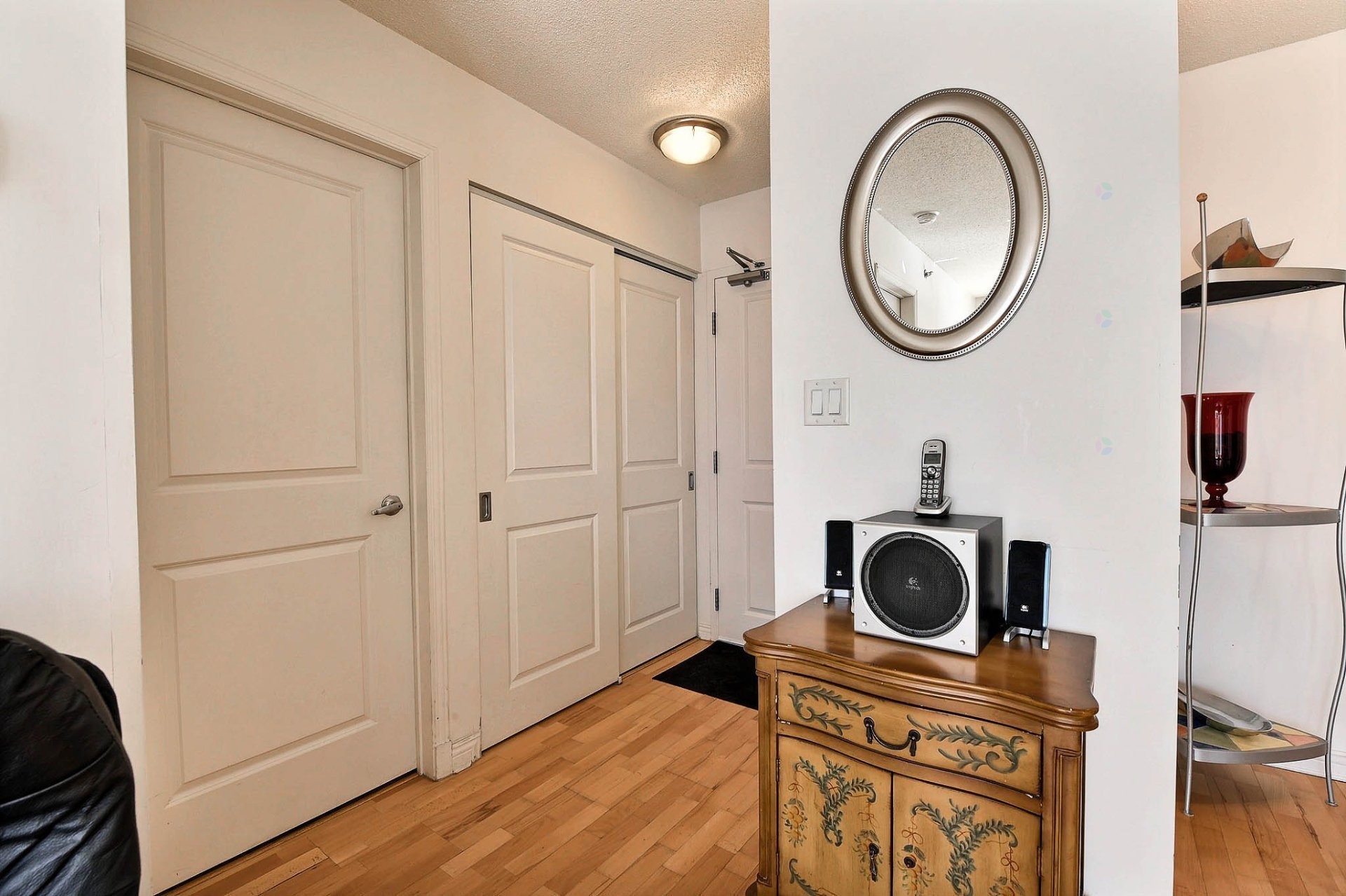 









1225


Rue Notre-Dame O.

, 624,
Montréal (Ville-Marie),




QC
H3C6S3

