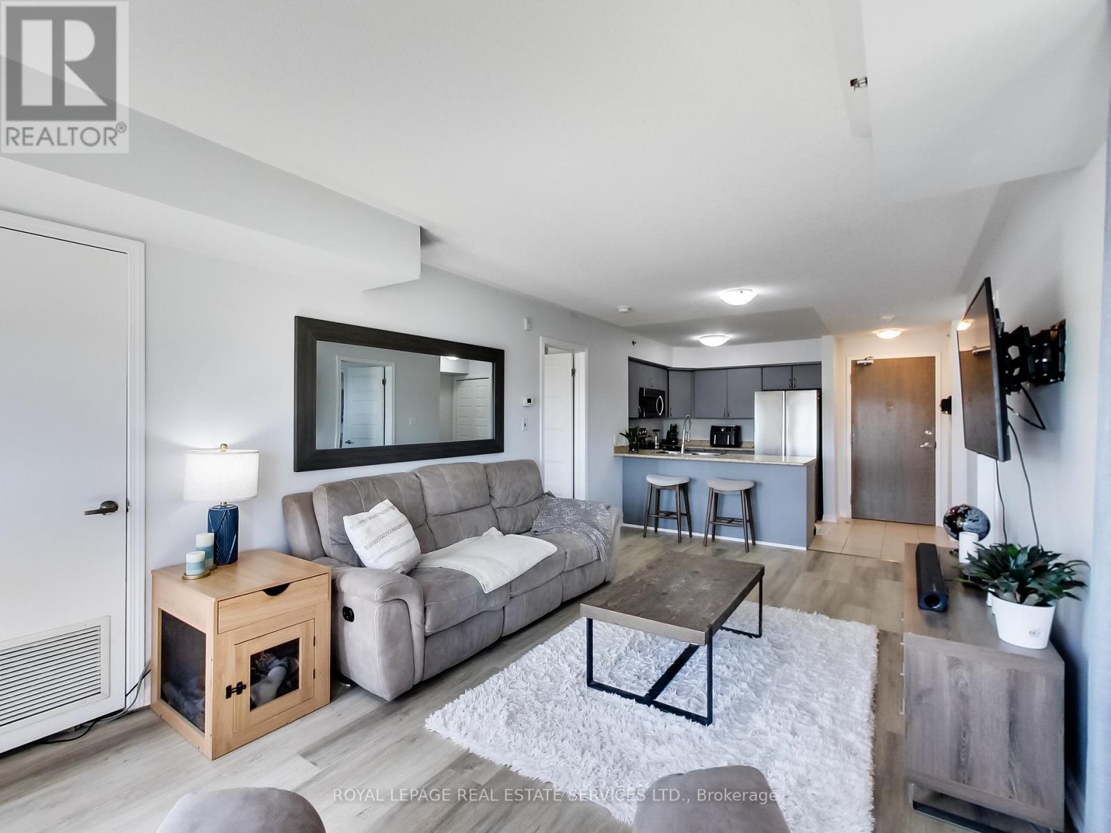 












221 - 3060 ROTARY WAY

,
Burlington,




Ontario
L7M0G9

