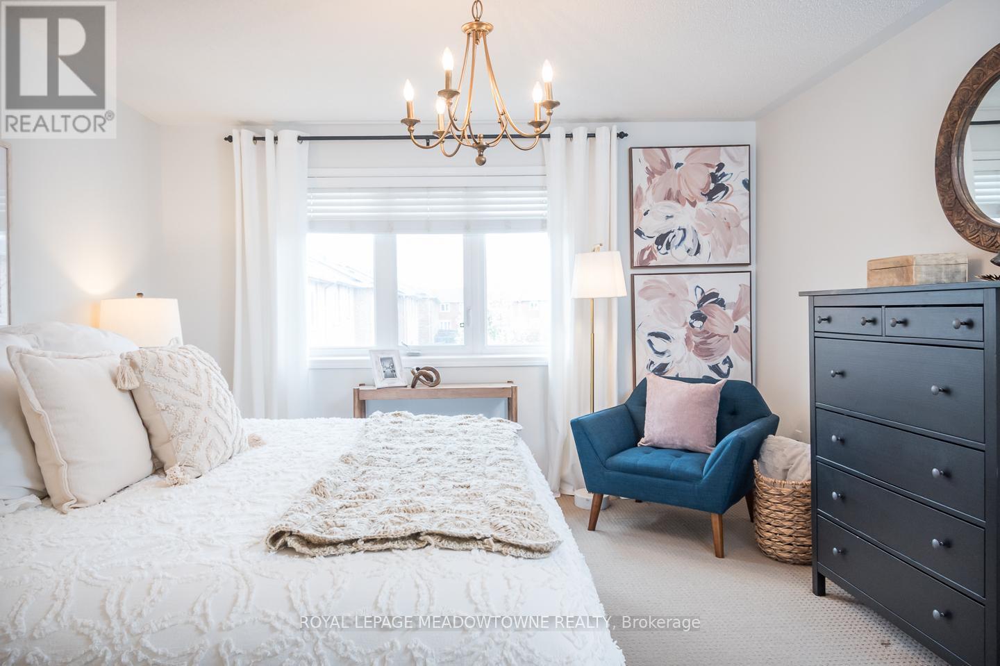 












225 PROSSER CIRCLE

,
Milton,




Ontario
L9T0P6

