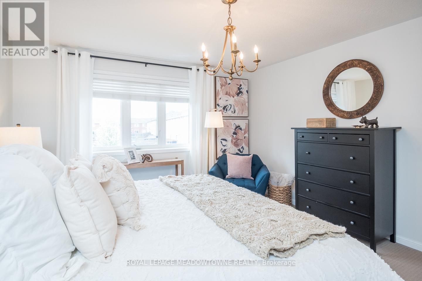 












225 PROSSER CIRCLE

,
Milton,




Ontario
L9T0P6

