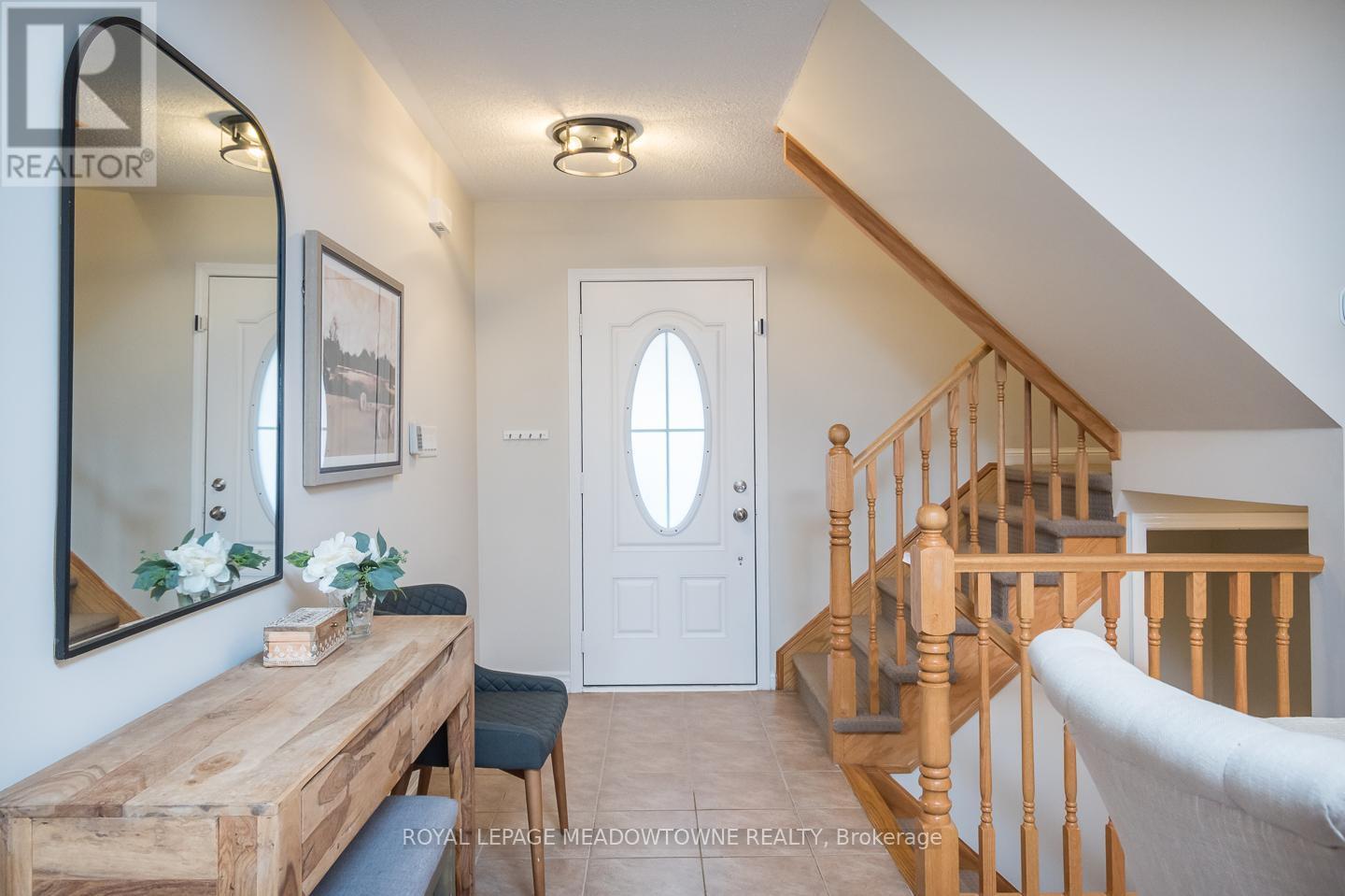 












225 PROSSER CIRCLE

,
Milton,




Ontario
L9T0P6

