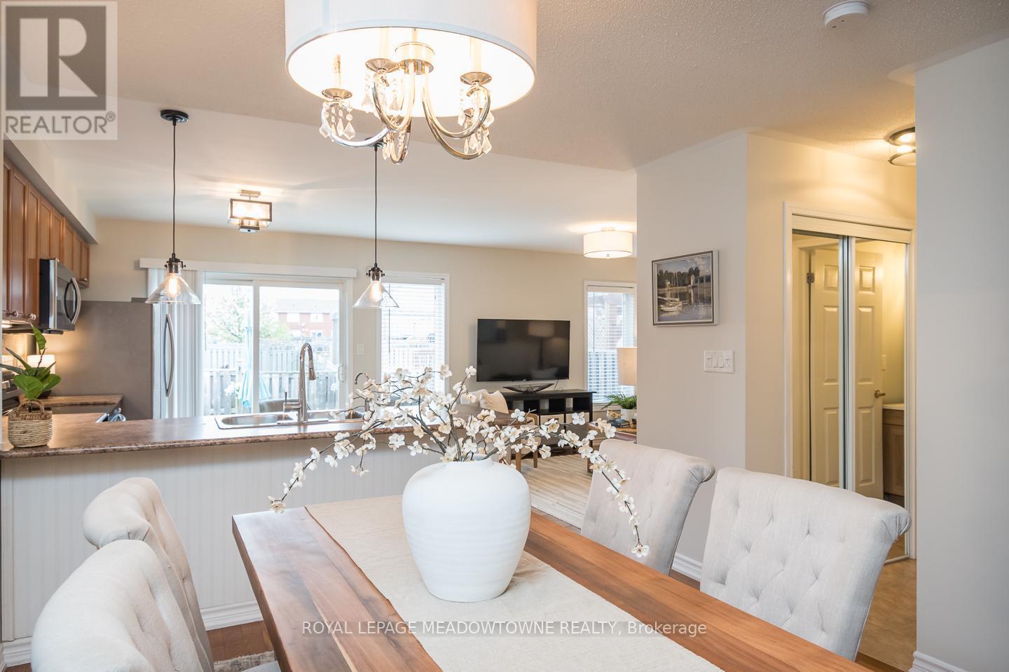 












225 PROSSER CIRCLE

,
Milton,




Ontario
L9T0P6

