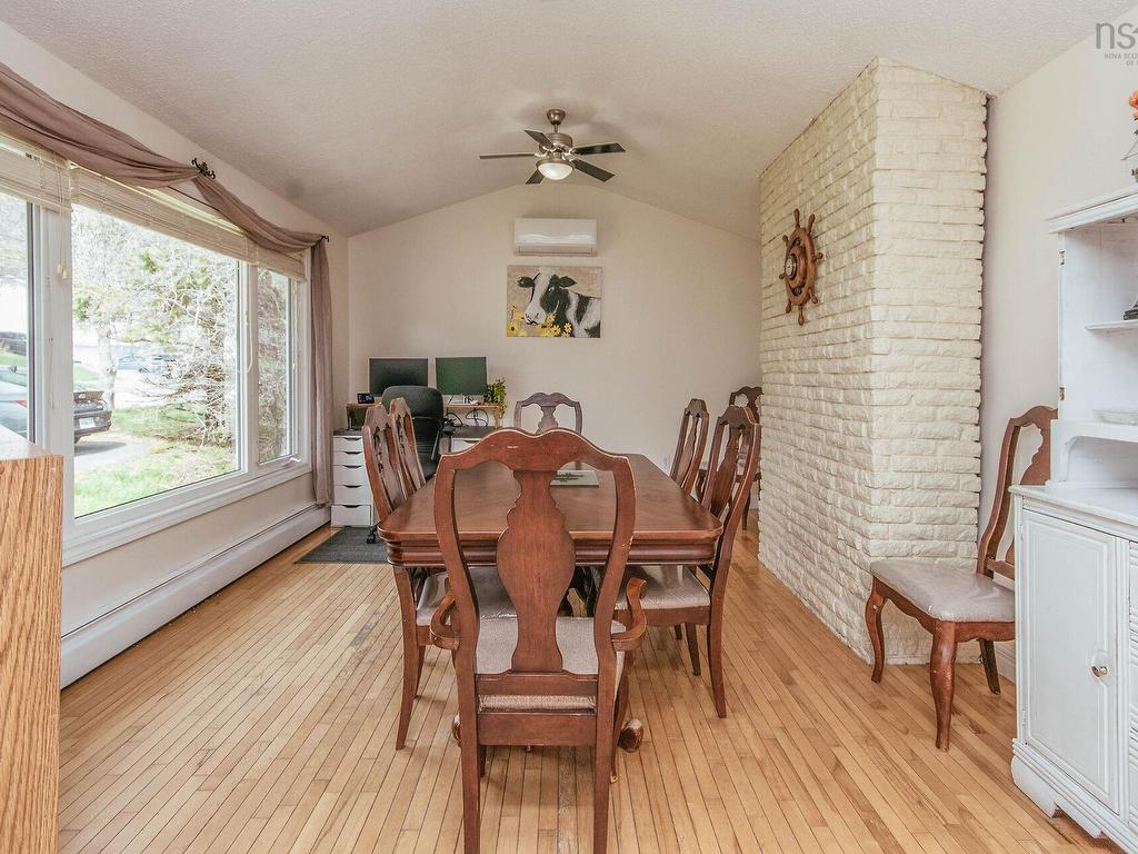 












175 Dickey Drive

,
Lower Sackville,




NS
B4C 1T7


