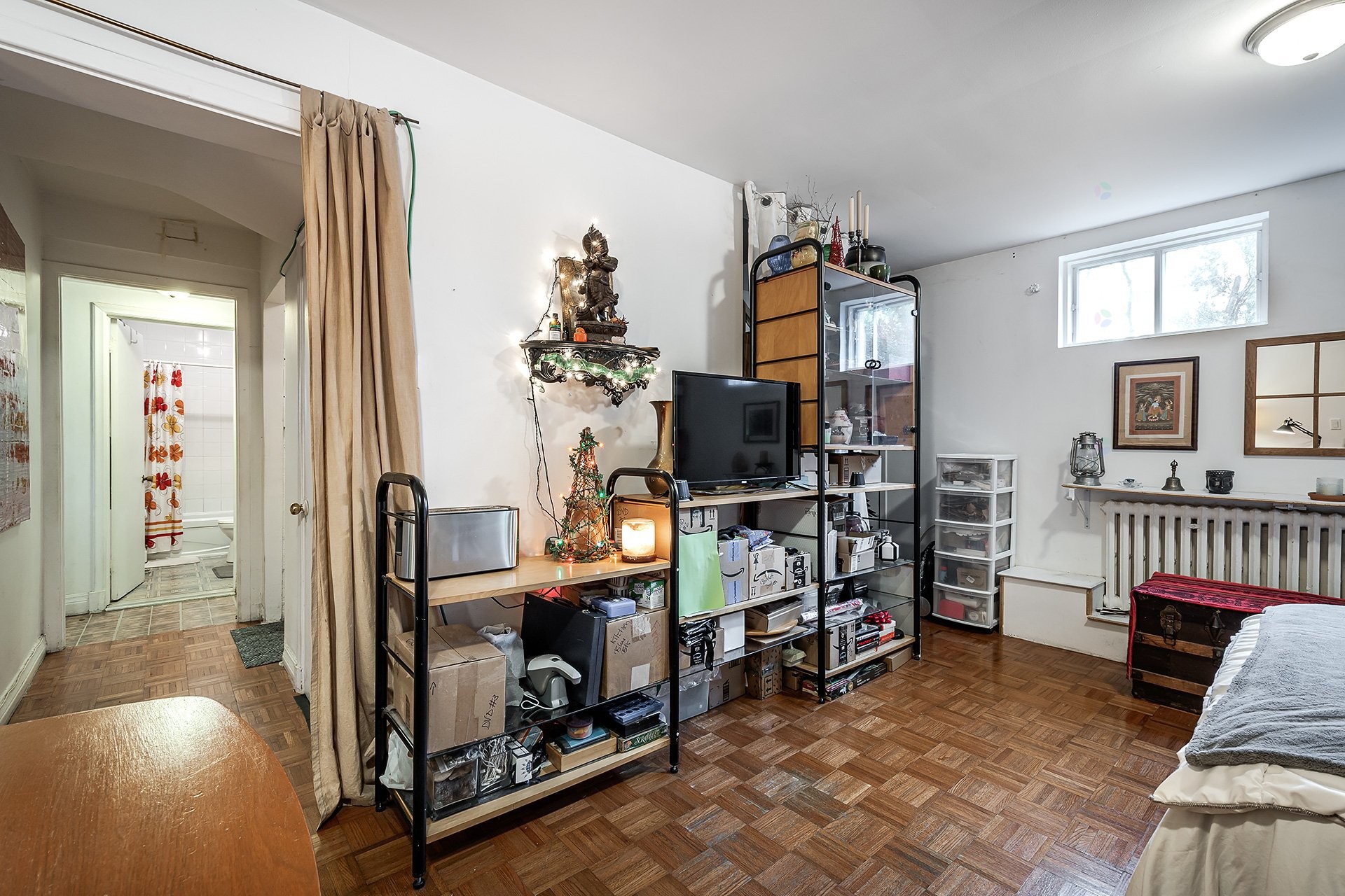 









95


Rue Dufferin

, #A,
Hampstead,




QC
H3X2X8

