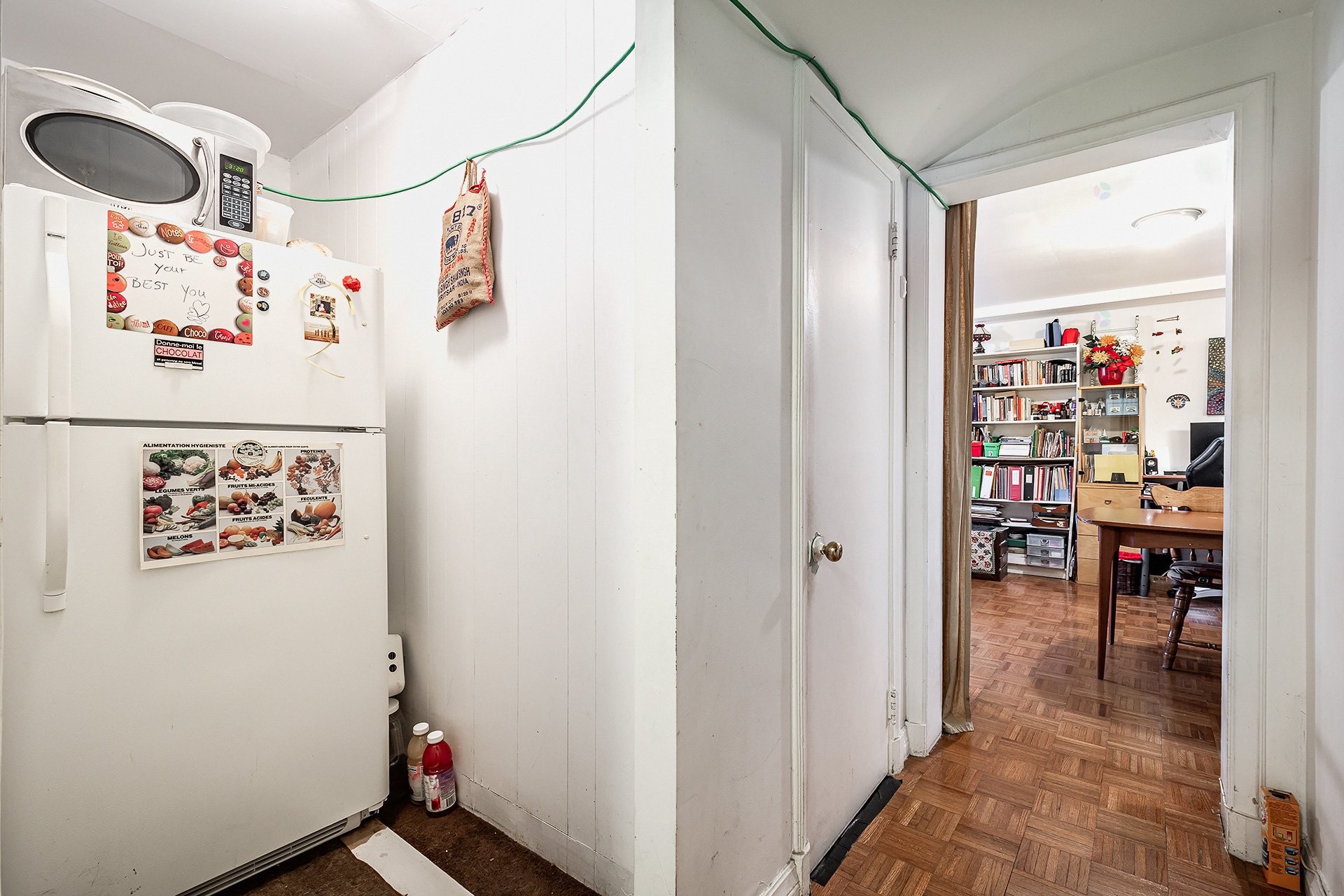 









95


Rue Dufferin

, #A,
Hampstead,




QC
H3X2X8

