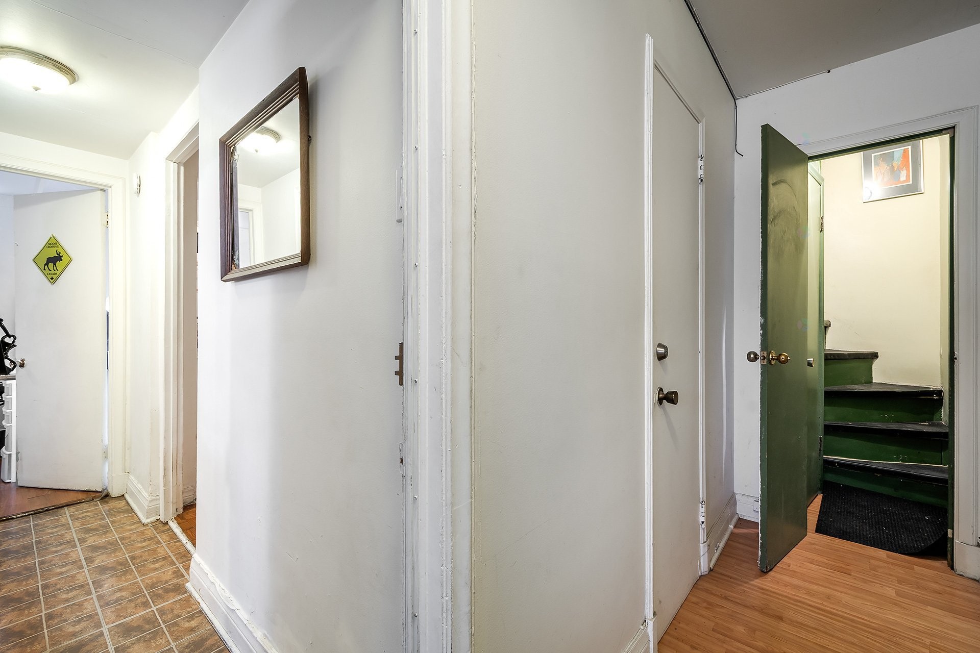









95


Rue Dufferin

, #A,
Hampstead,




QC
H3X2X8

