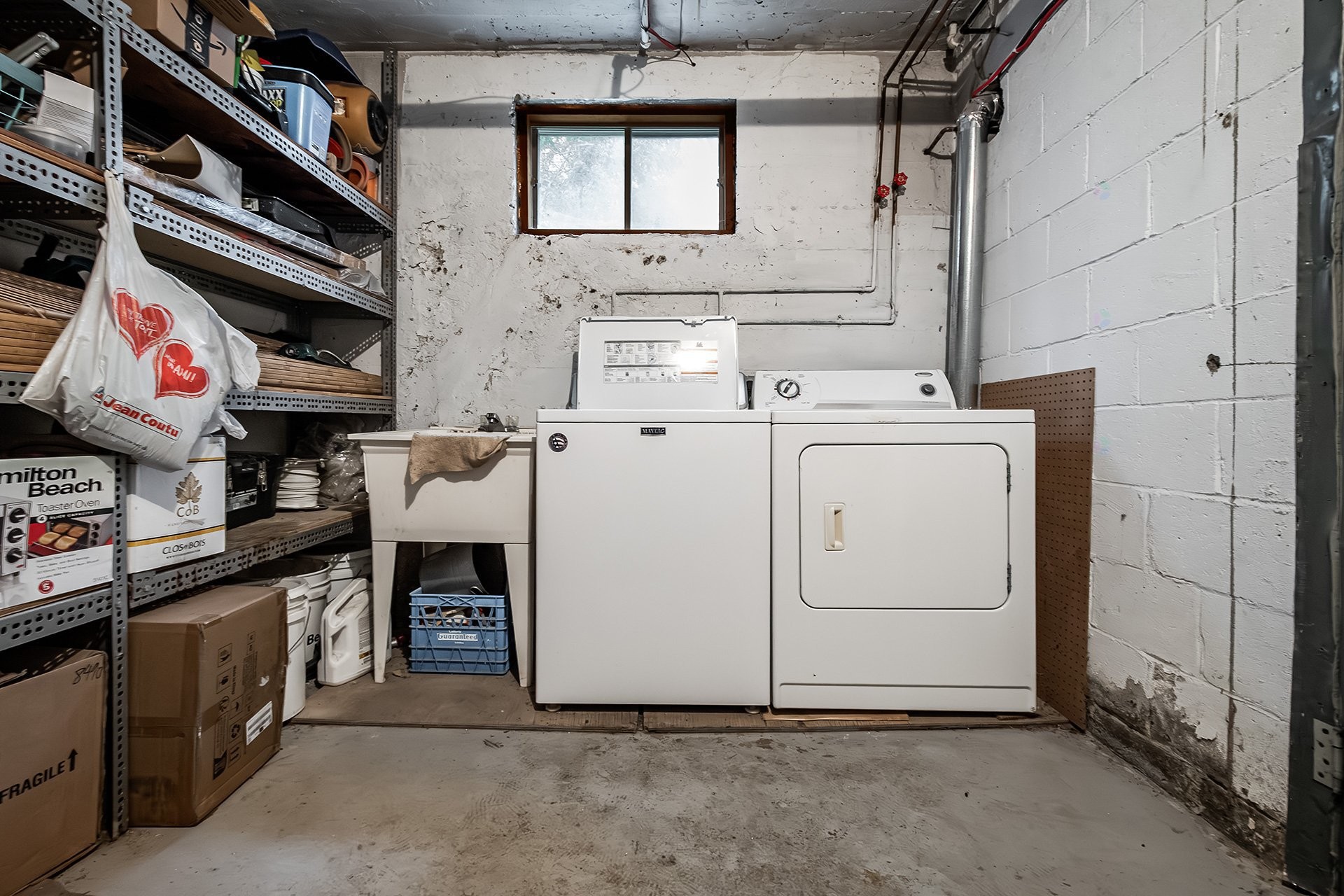 









95


Rue Dufferin

, #A,
Hampstead,




QC
H3X2X8

