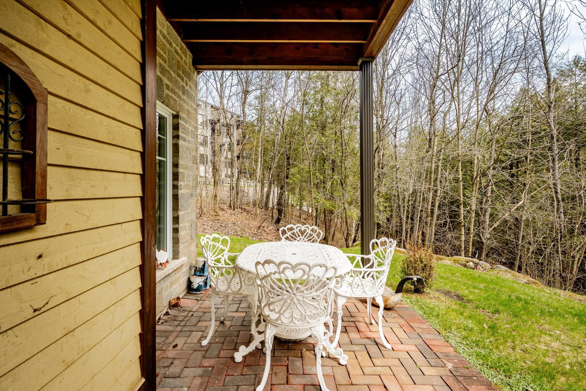 









2600


Ch. du Parc

, 101,
Orford,




QC
J1X7A2

