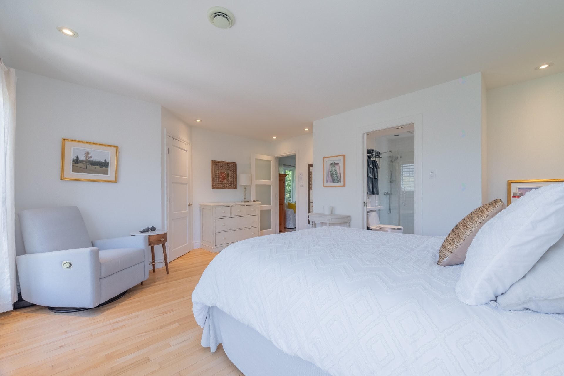 









460


Rue de Riverdale

,
Saint-Lambert,




QC
J4P1C7

