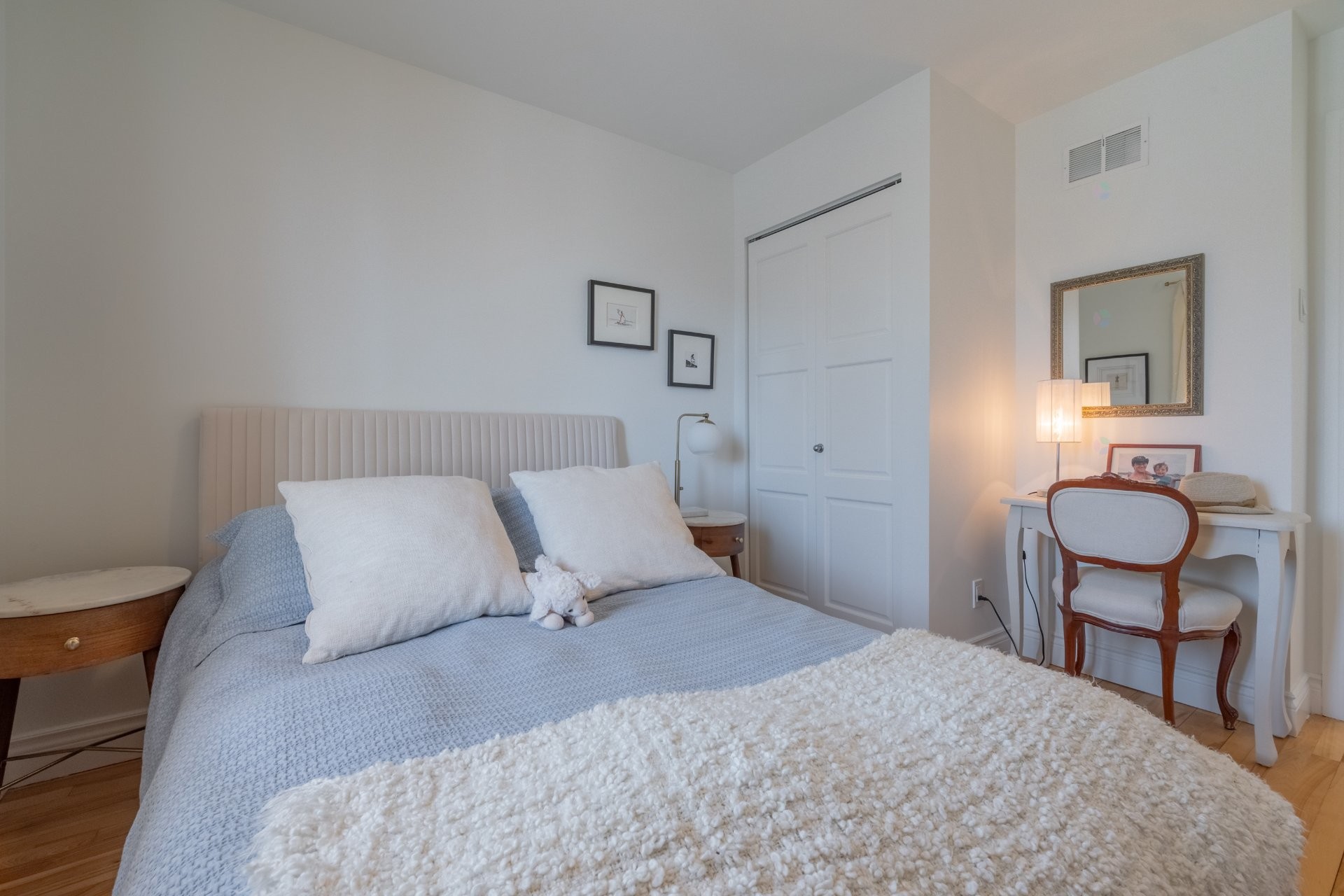 









460


Rue de Riverdale

,
Saint-Lambert,




QC
J4P1C7

