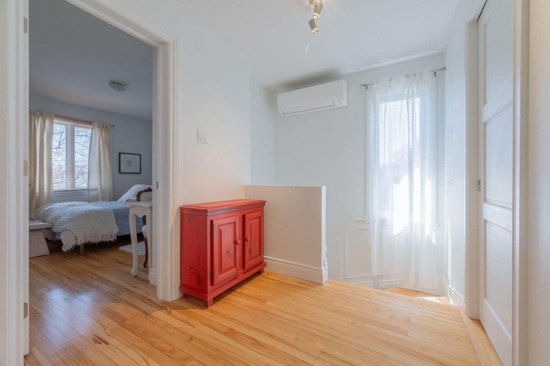 









460


Rue de Riverdale

,
Saint-Lambert,




QC
J4P1C7

