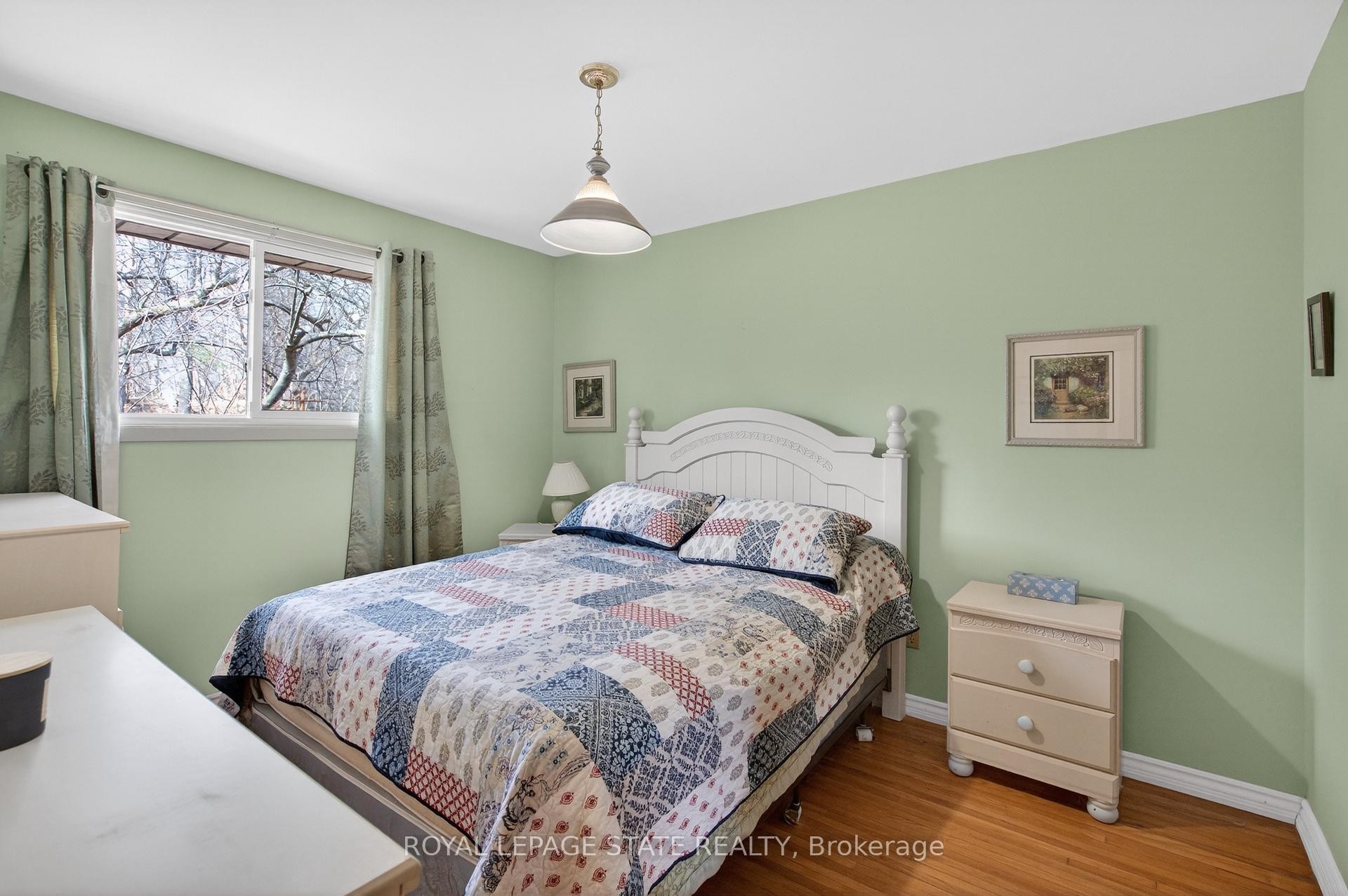 









34


Helen

Street,
Hamilton,




ON
L9H 1N3

