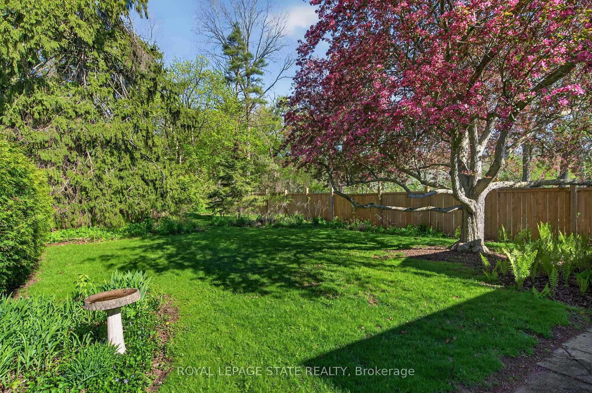 









34


Helen

Street,
Hamilton,




ON
L9H 1N3

