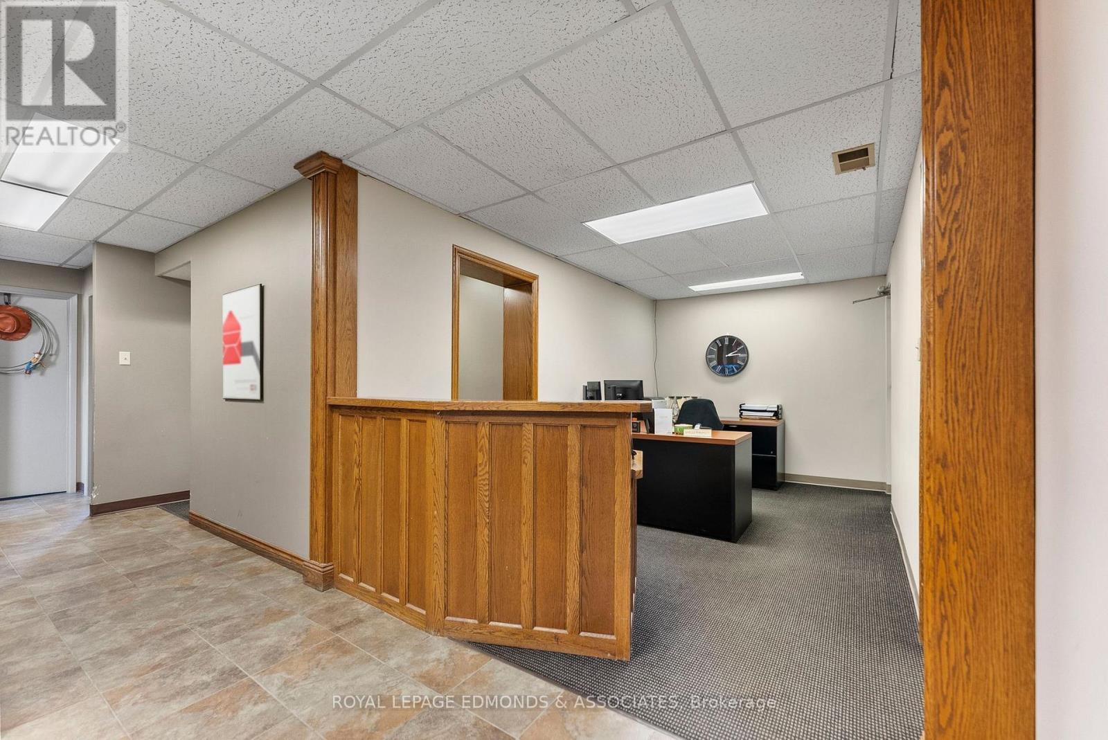 












A,B - 270 LAKE STREET

,
Pembroke,




Ontario
K8A7Y9

