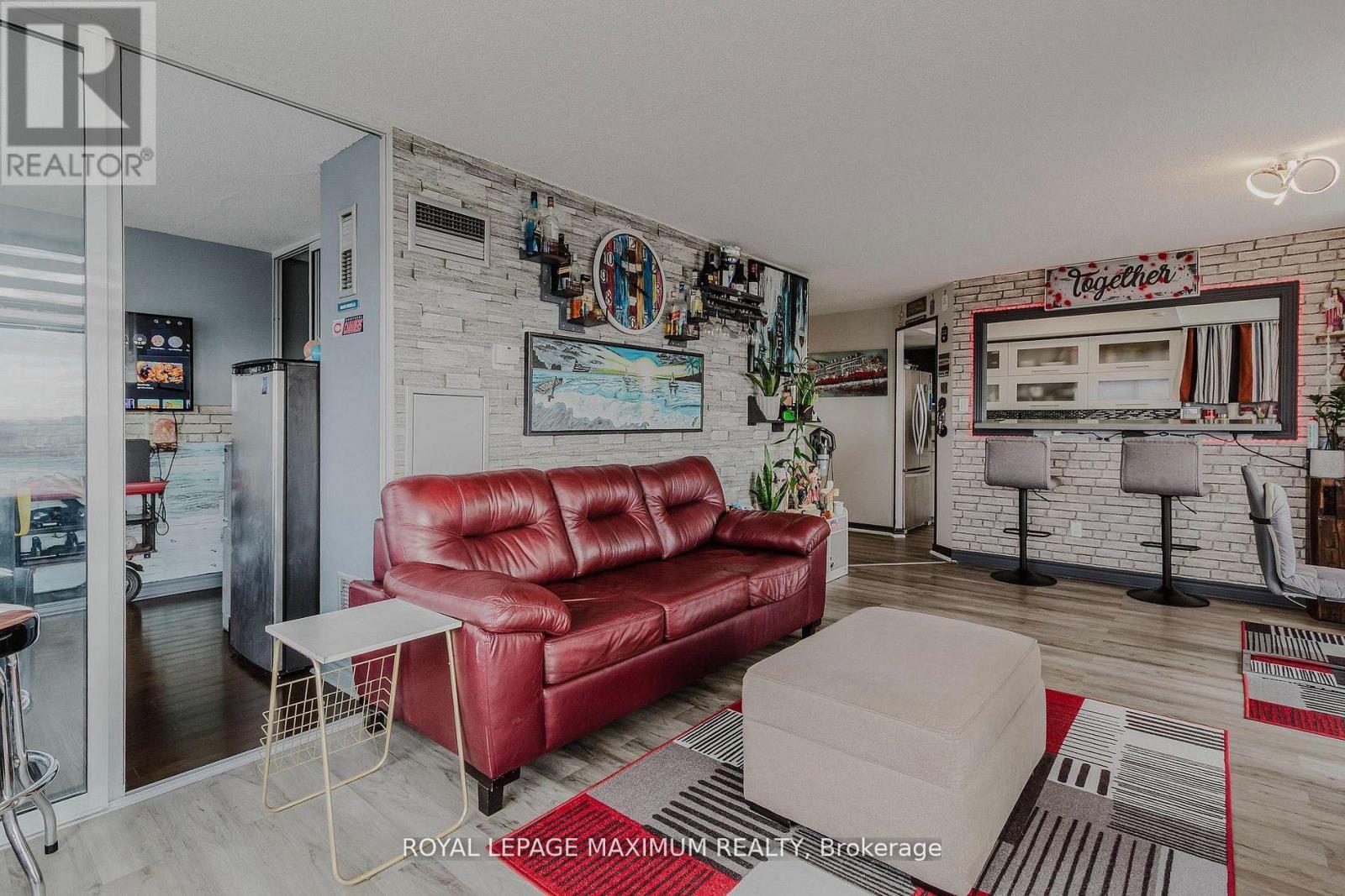 












1101 - 26 HANOVER ROAD

,
Brampton,




Ontario
L6S4T2


