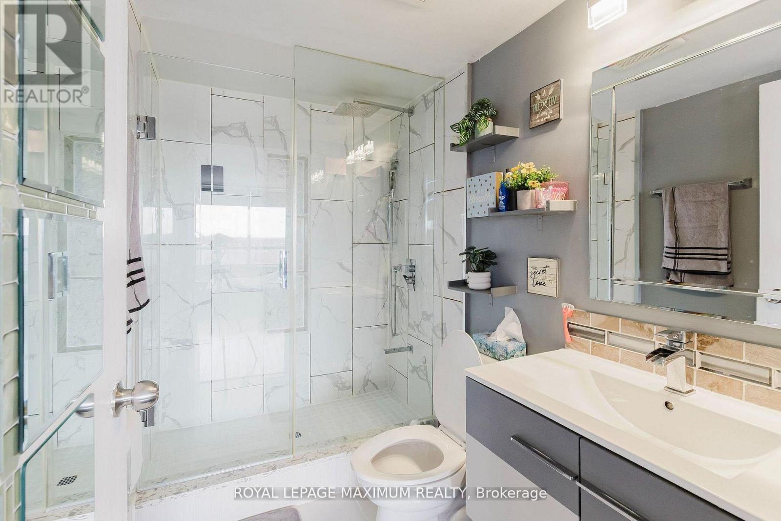 












1101 - 26 HANOVER ROAD

,
Brampton,




Ontario
L6S4T2

